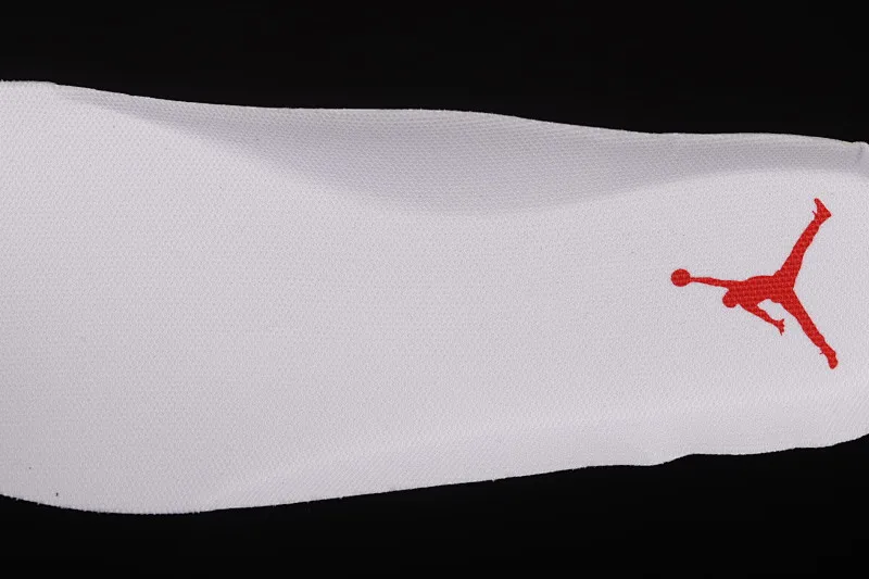 All categories Air Jordan Jordan series basketball shoes Air Jordan 13 G version Air Jordan 13 Retro AJ13 white gray red 3M reflective DJ5982-600